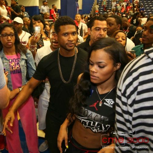 Sexy Usher and Ludacris at the Team Usher Vs Team Luda game Lipstick